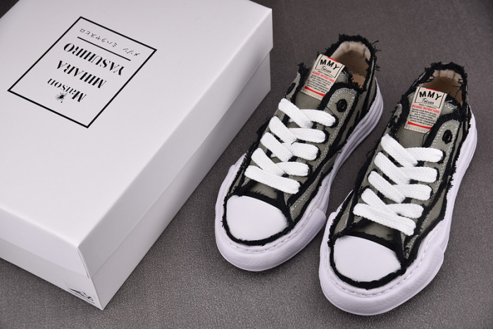 Ma1s0n MIHARA YASUHIRO SNEAKER