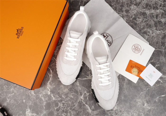 H**me5 Sneaker