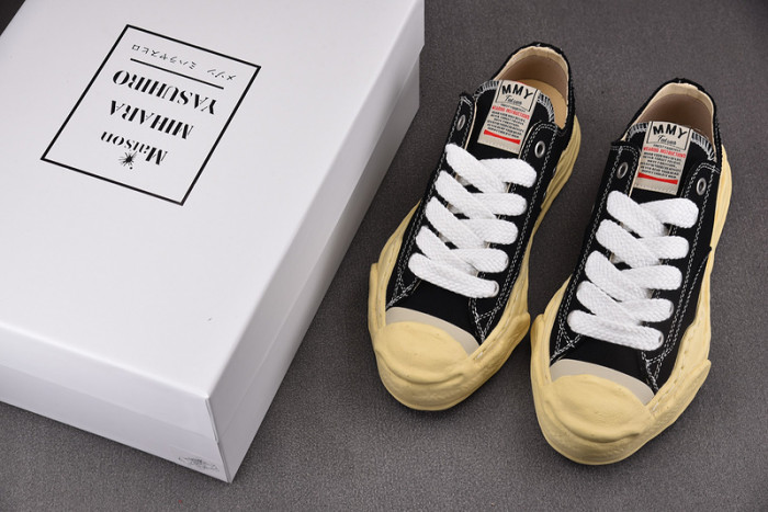 Ma1s0n MIHARA YASUHIRO SNEAKER