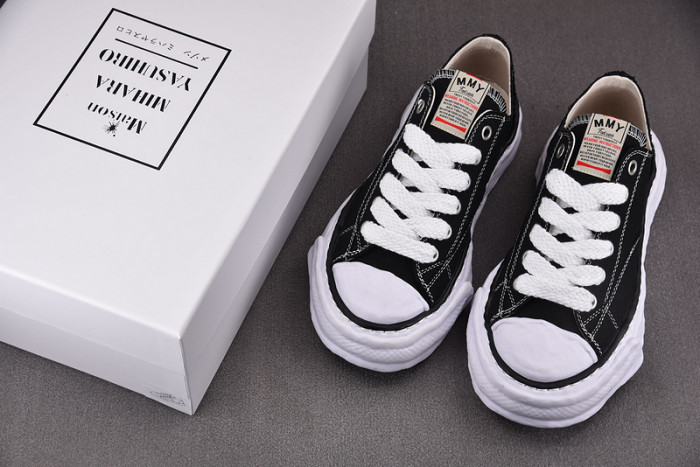Ma1s0n MIHARA YASUHIRO SNEAKER