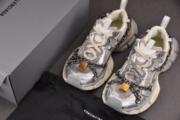 BLCG 3XL SNEAKER 825623 W3XPL 9182