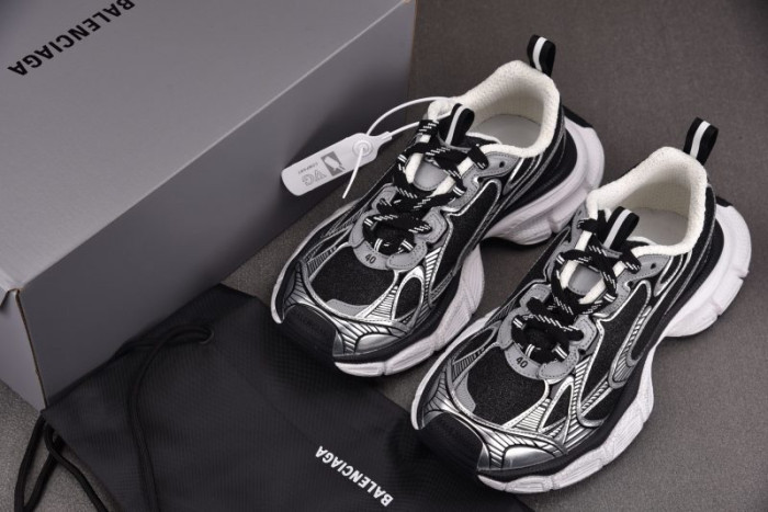 BLCG 3XL SNEAKER 734734 W3XLX 1080
