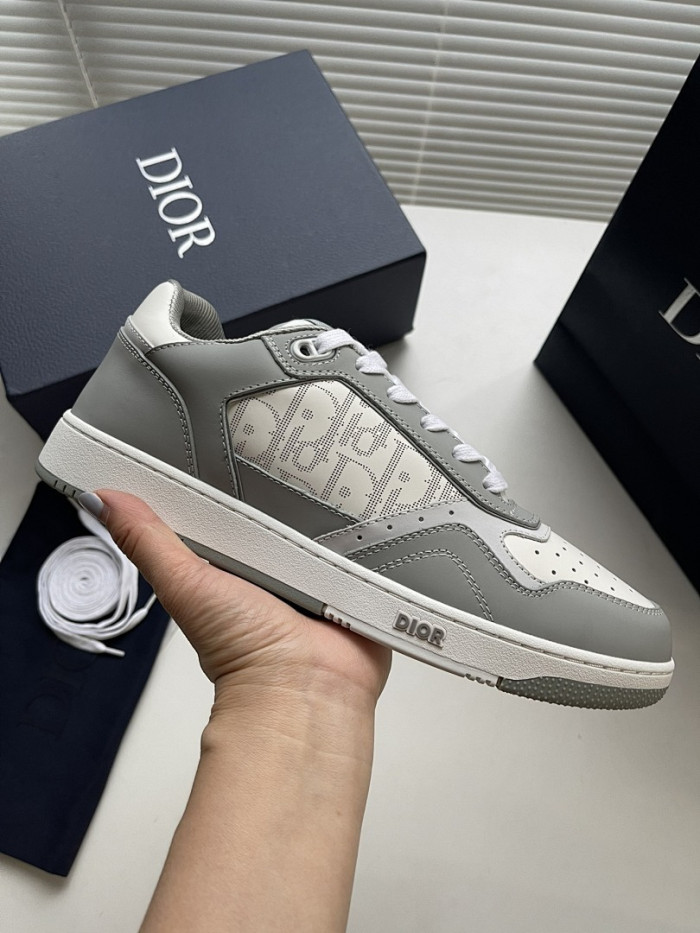 D10R B27 Sneaker