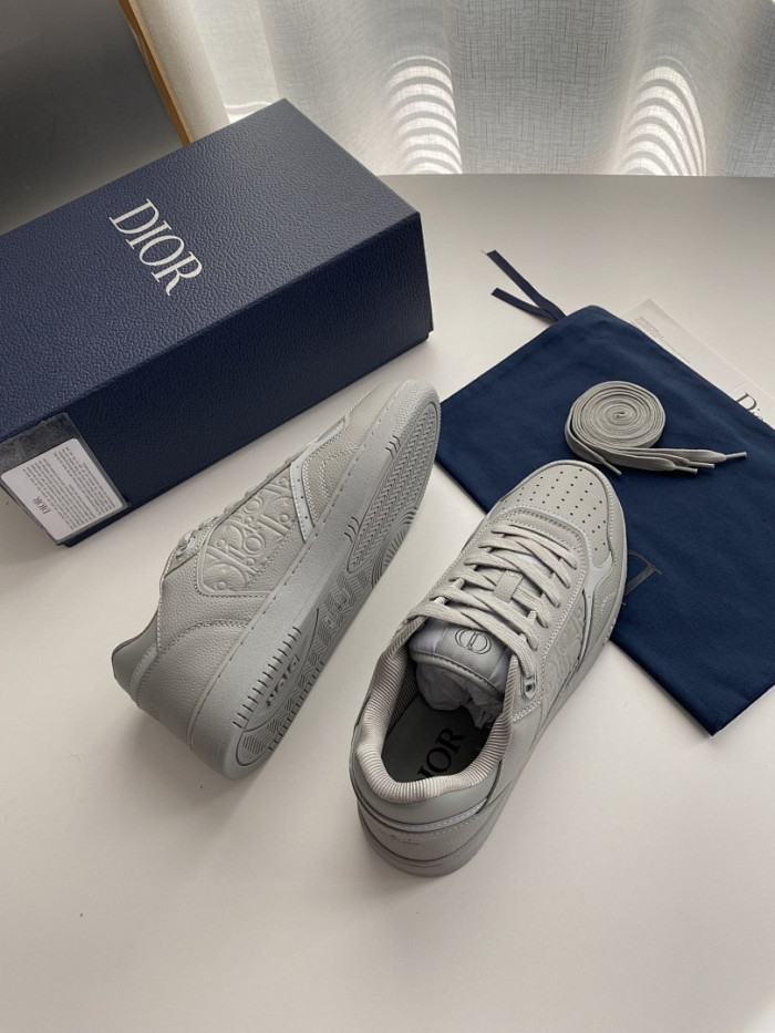D10R B27 Sneaker