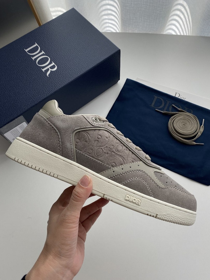 D10R B27 Sneaker