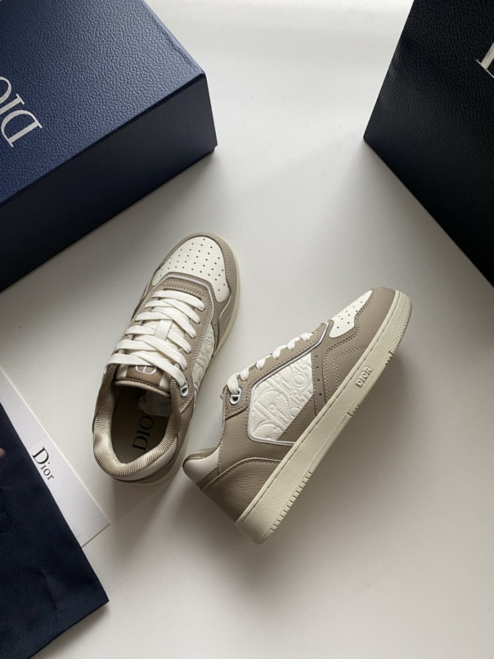 D10R B27 Sneaker