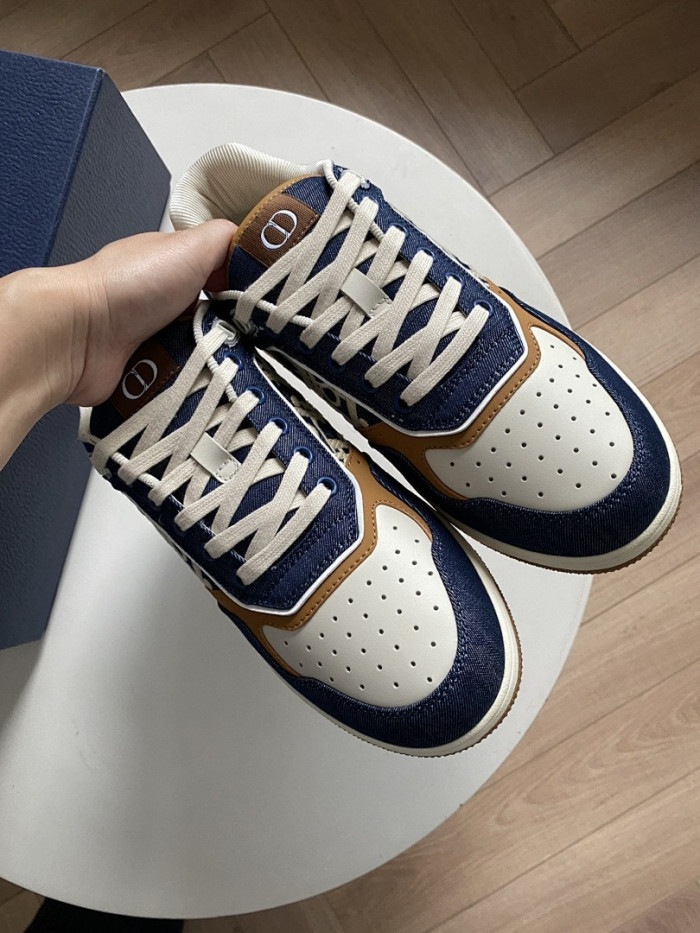 D10R B27 Sneaker