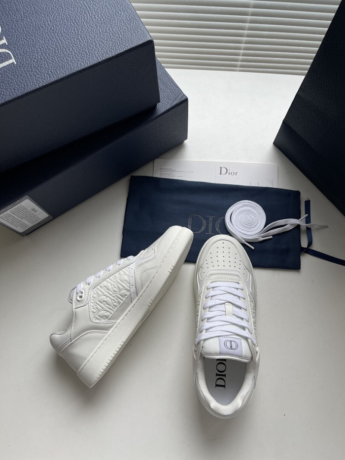 D10R B27 Sneaker