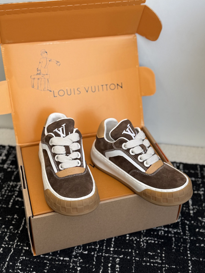 Lou1su1tt Tilted Sneaker