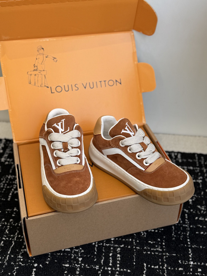Lou1su1tt Tilted Sneaker