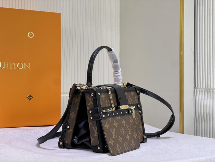 Lou1su1tt BAG
