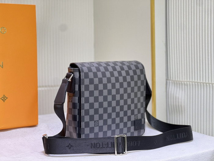 Lou1su1tt BAG