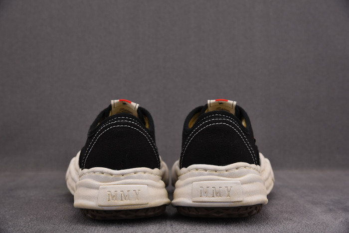 Ma1s0n MIHARA YASUHIRO SNEAKER
