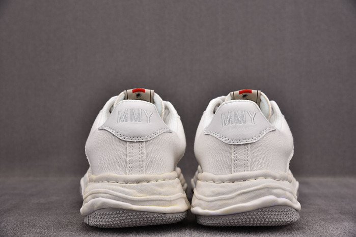Ma1s0n MIHARA YASUHIRO SNEAKER