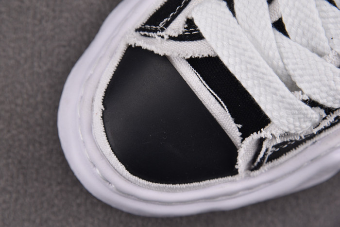 Ma1s0n MIHARA YASUHIRO SNEAKER
