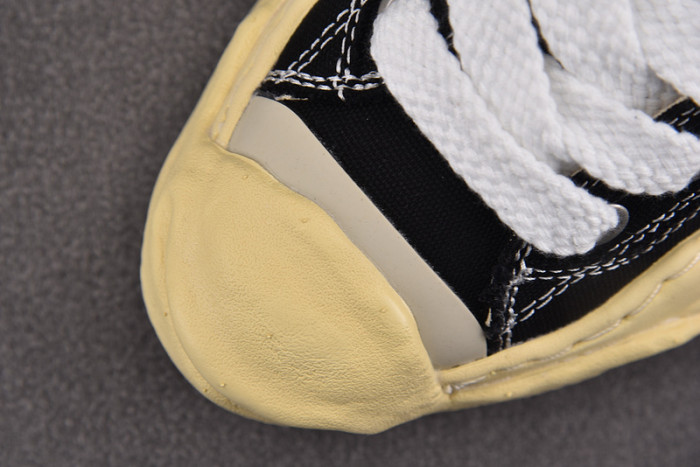 Ma1s0n MIHARA YASUHIRO SNEAKER