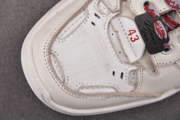 BLCG Hamptons Worn-out Sneaker 841765 WHPLY 9160
