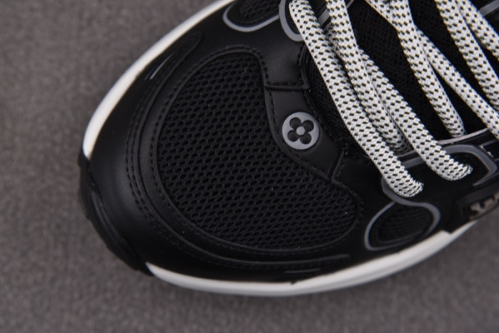 Lou1su1tt Olympia Sneaker