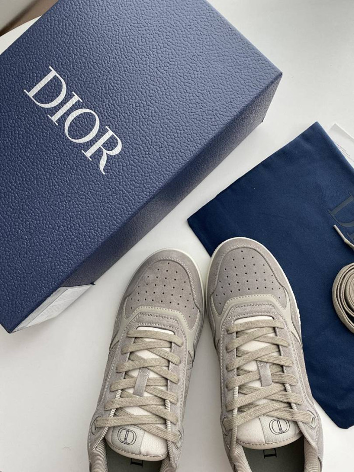 D10R B27 Sneaker