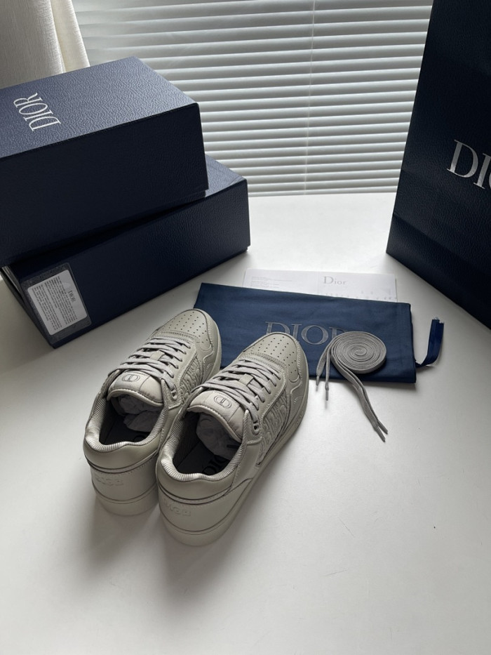D10R B27 Sneaker
