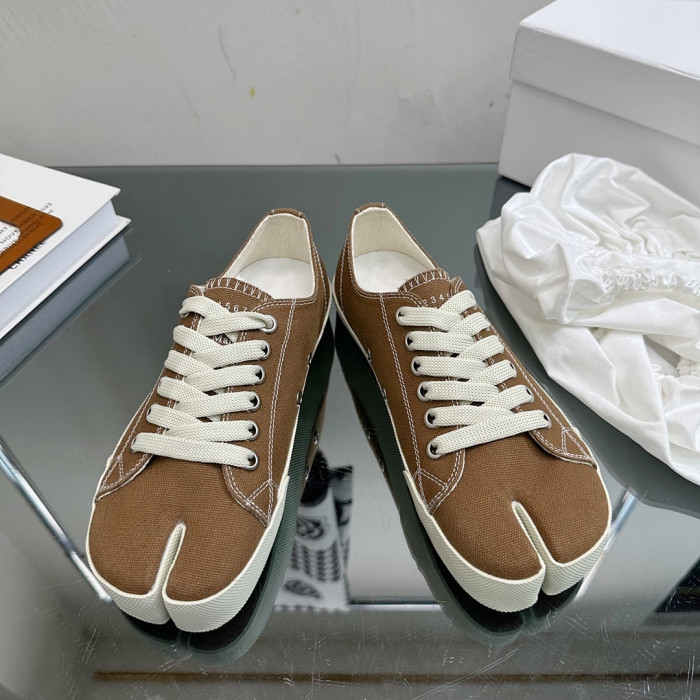 Ma1s0n Marg*e1a Tabi Low Top