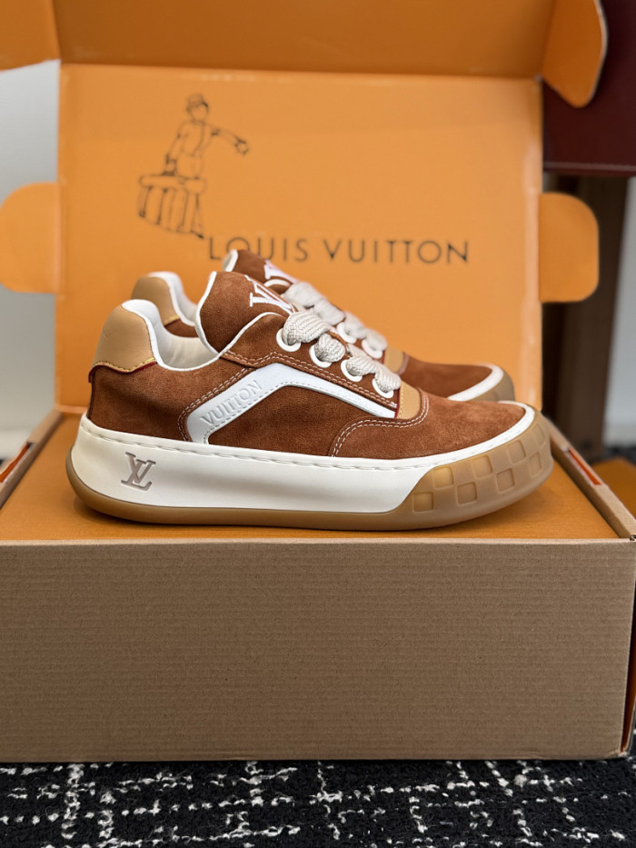 Lou1su1tt Tilted Sneaker