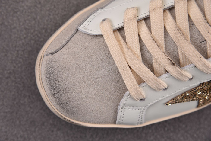 GGDB Low-Top Shoes