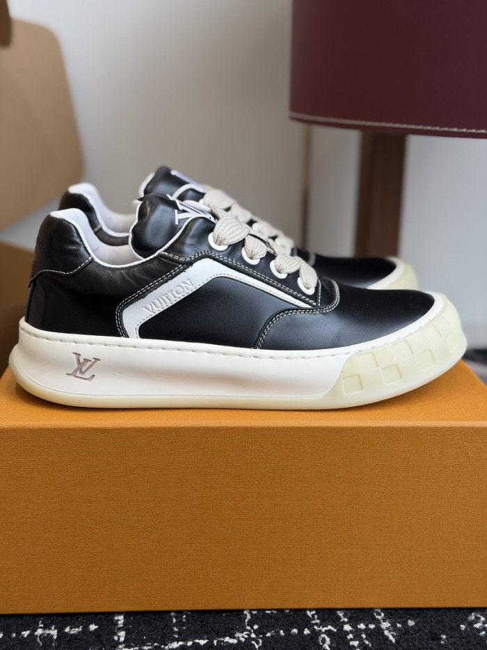 Lou1su1tt Tilted Sneaker