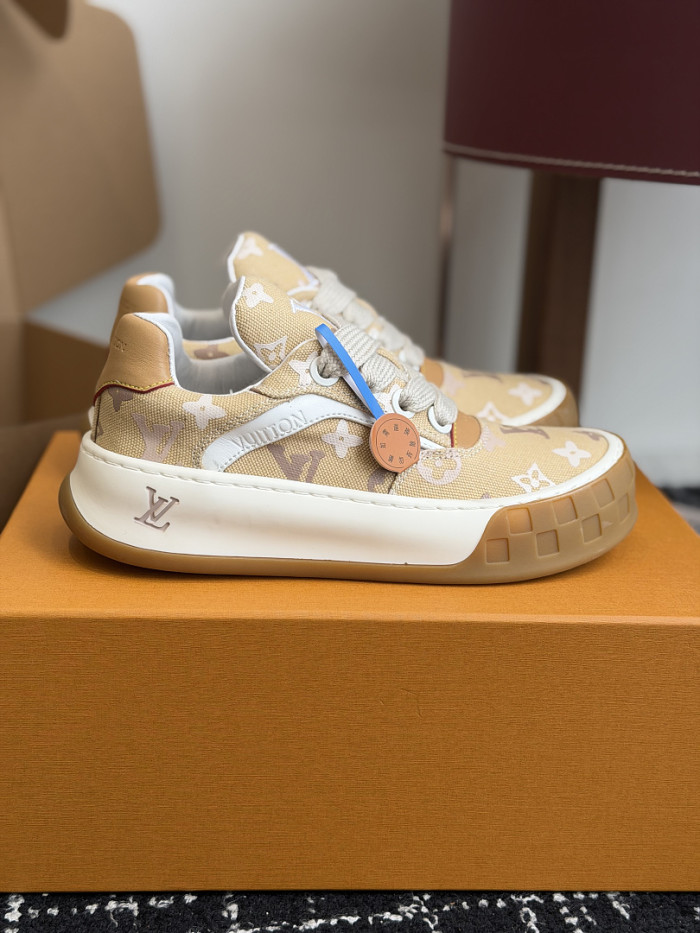 Lou1su1tt Tilted Sneaker