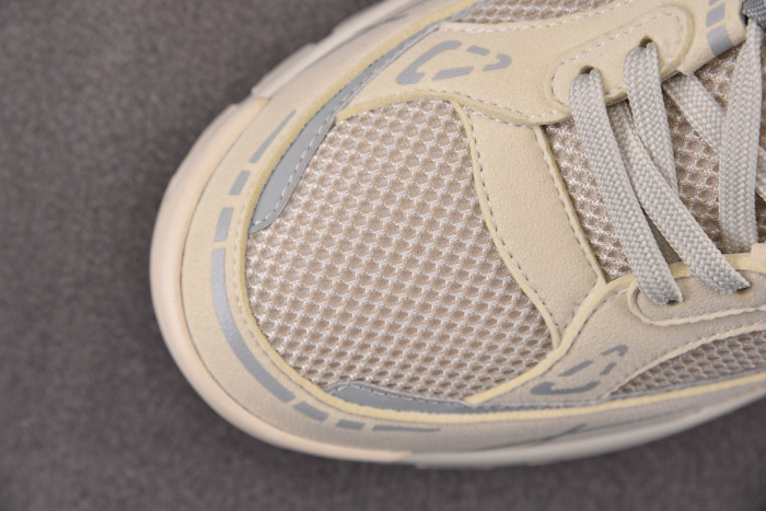 Lou1su1tt Tatic Runner Sneaker