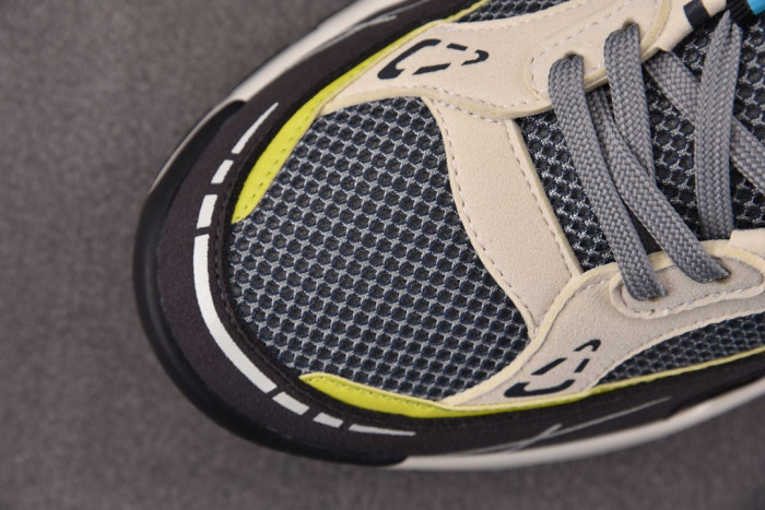 Lou1su1tt Tatic Runner Sneaker