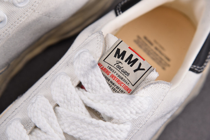 Ma1s0n MIHARA YASUHIRO SNEAKER