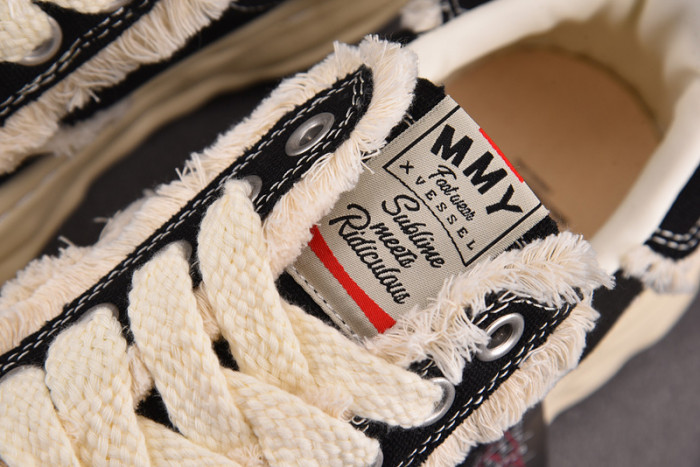 Ma1s0n MIHARA YASUHIRO SNEAKER