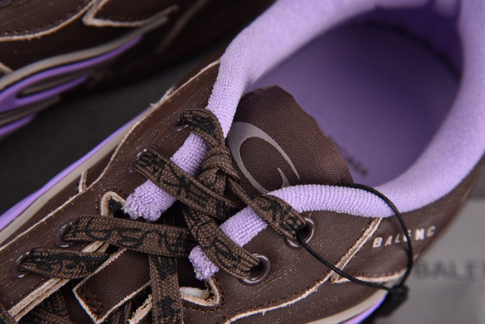 BLCG Hamptons Worn-out Sneaker 841765 WCURS 2050