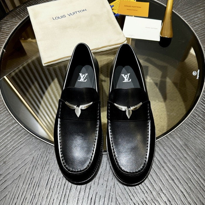 Lou1su1tt Shoes