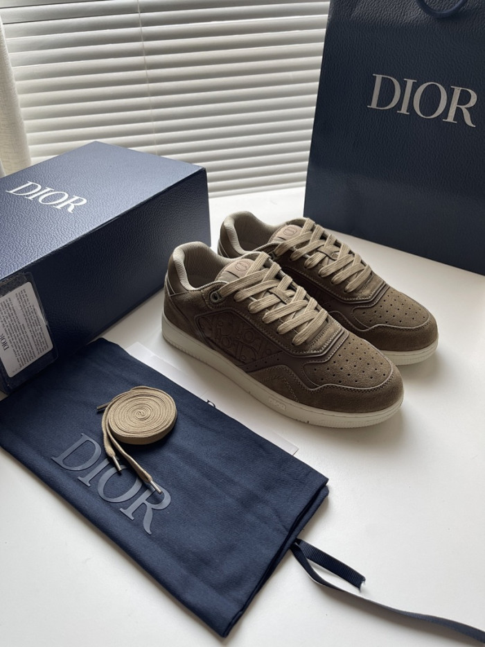 D10R B27 Sneaker