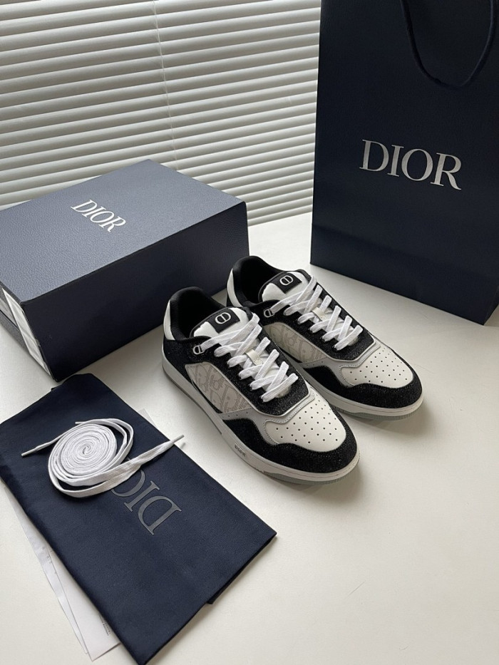 D10R B27 Sneaker