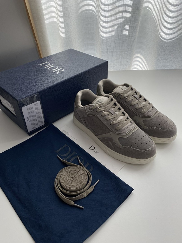 D10R B27 Sneaker