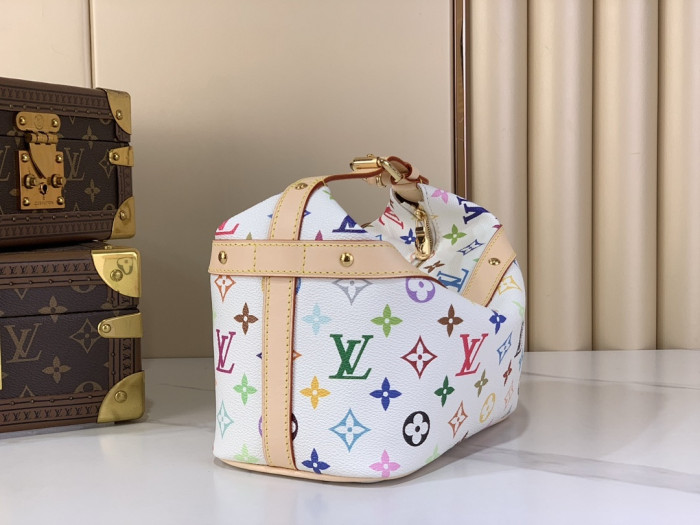 Lou1su1tt BAG 13.5 x 12 x 22 cm