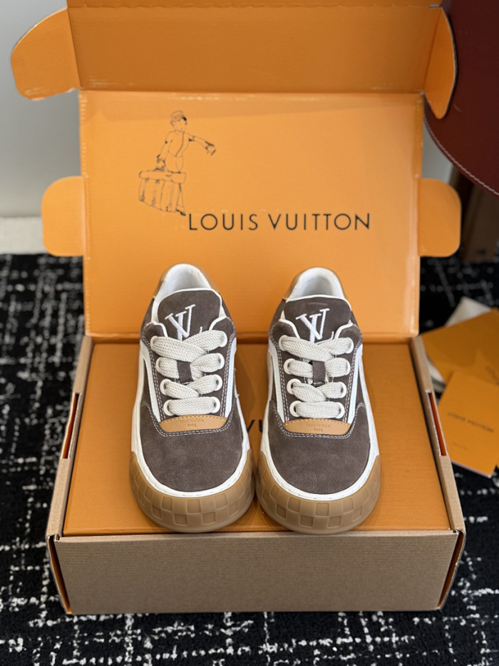 Lou1su1tt Tilted Sneaker