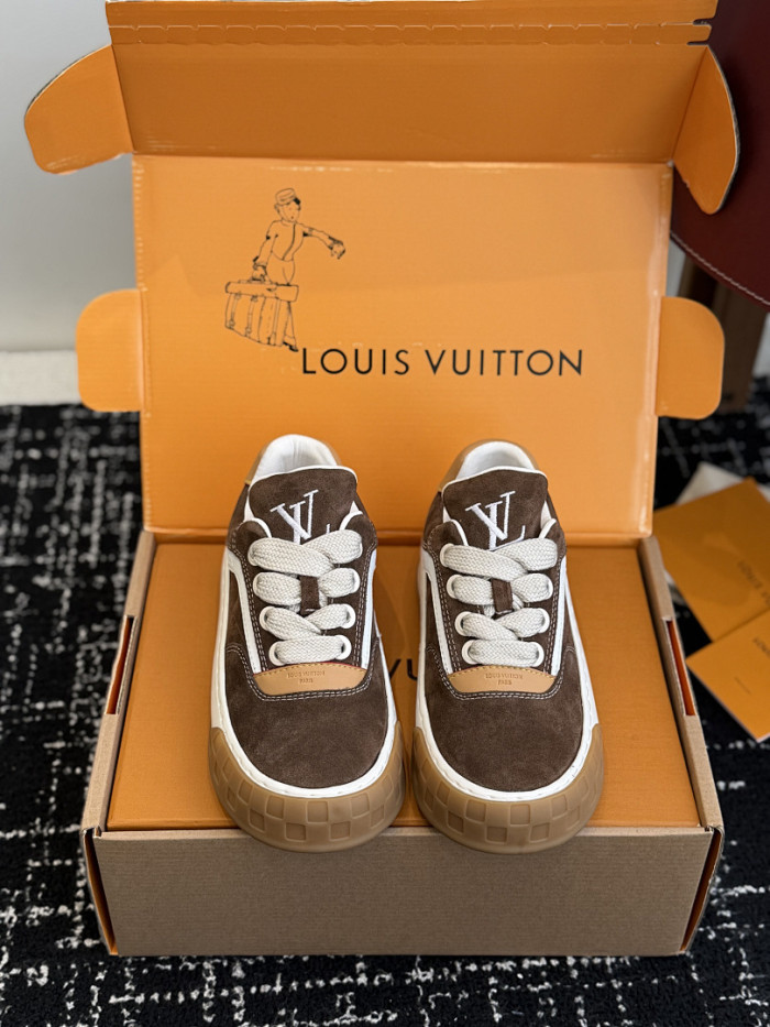 Lou1su1tt Tilted Sneaker