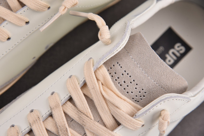 GGDB Low-Top Shoes
