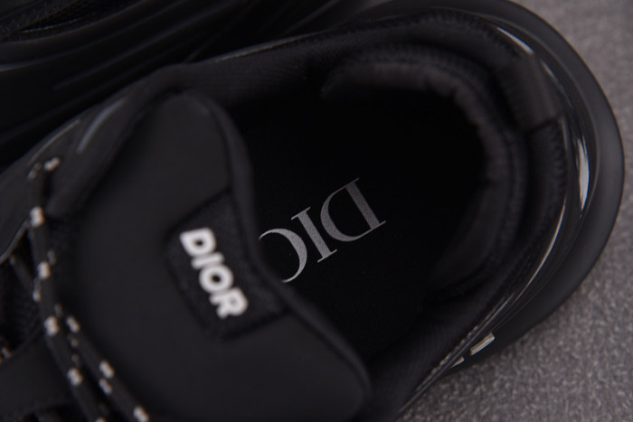 D10R B44 Blade Black