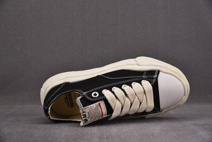 Ma1s0n MIHARA YASUHIRO SNEAKER