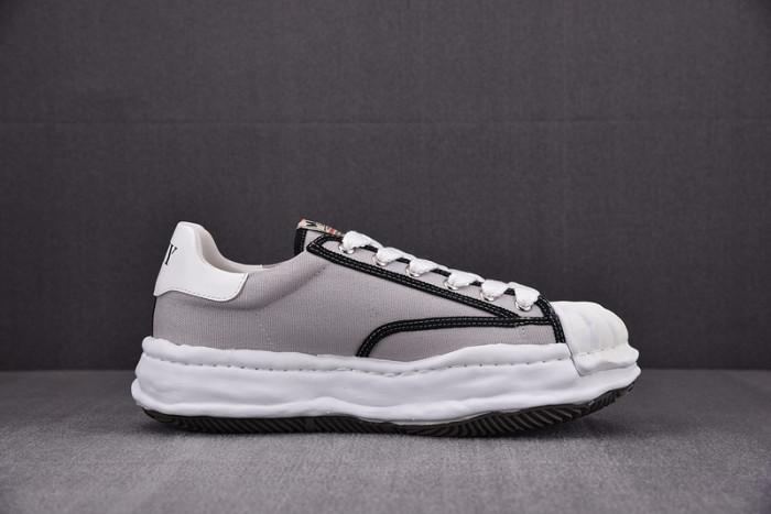 Ma1s0n MIHARA YASUHIRO SNEAKER