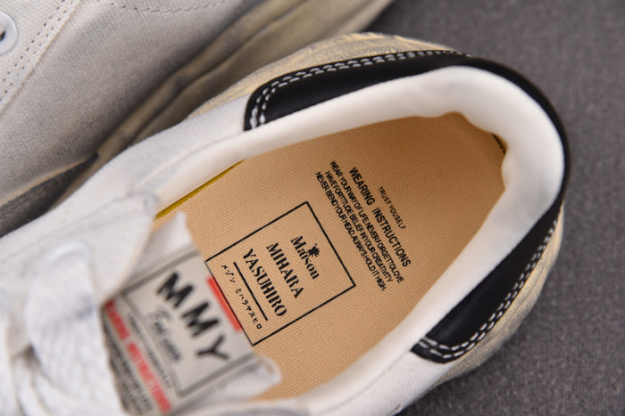 Ma1s0n MIHARA YASUHIRO SNEAKER