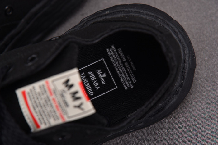 Ma1s0n MIHARA YASUHIRO SNEAKER