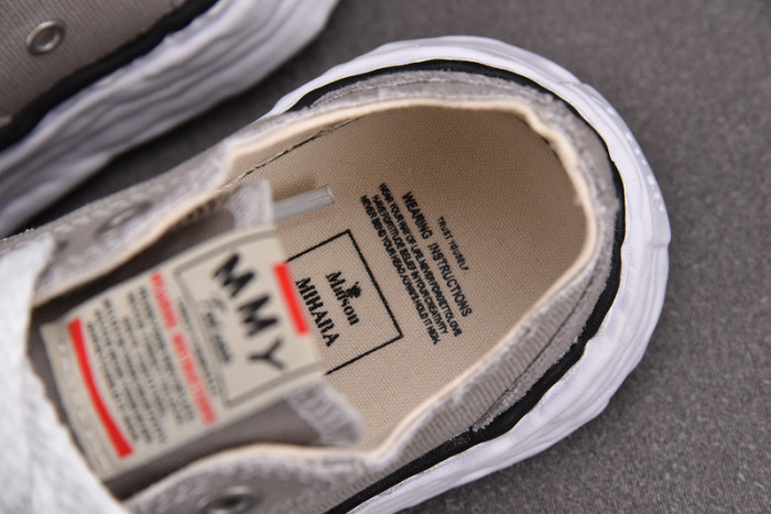 Ma1s0n MIHARA YASUHIRO SNEAKER