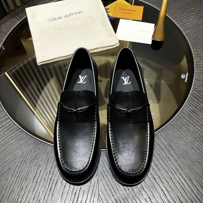 Lou1su1tt Shoes
