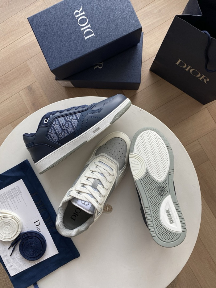 D10R B27 Sneaker